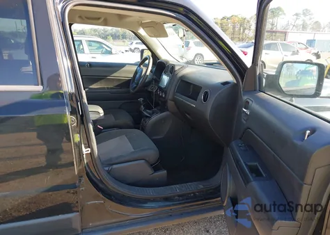 2012 Jeep Patriot Sport z USA, uszkodzony, nr VIN 1C4NJPBA7CD719342